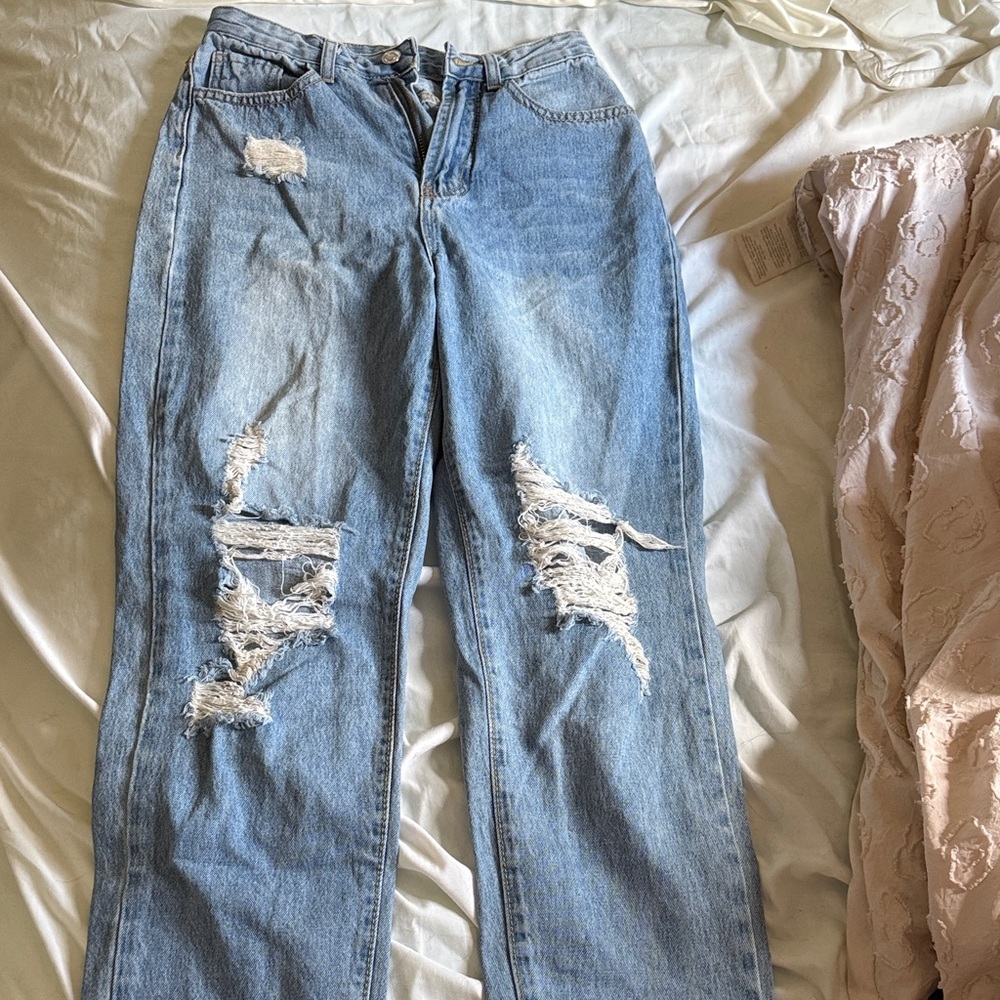 SHEIN Light Blue Distressed Straight Leg Jeans